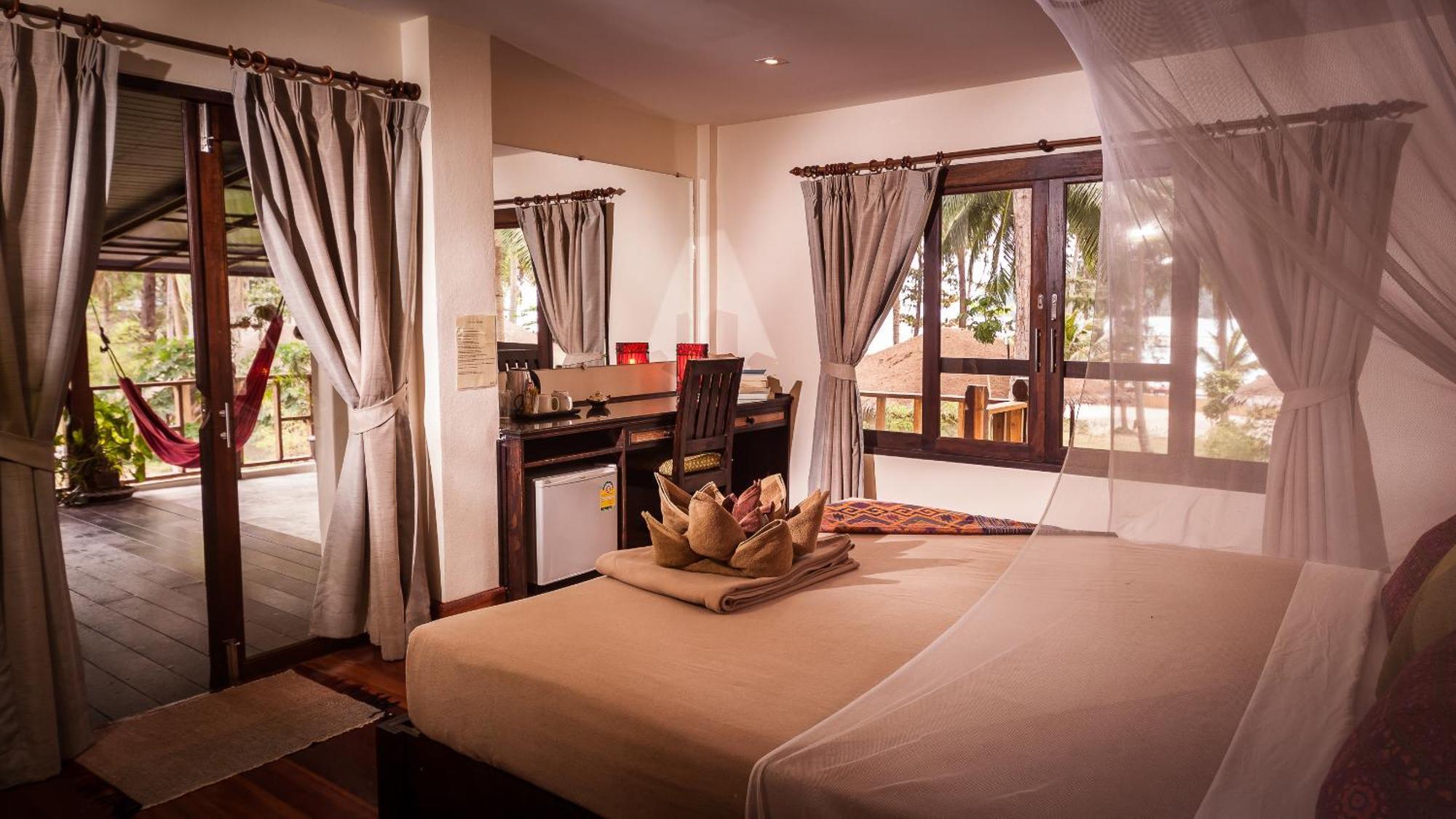 Baan Manali Resort Thong Sala Habitación foto
