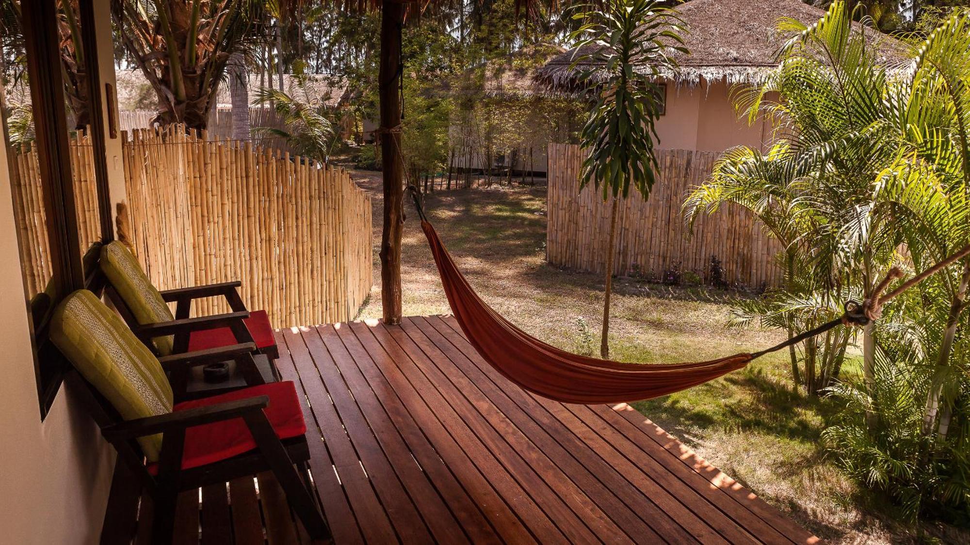 Baan Manali Resort Thong Sala Habitación foto