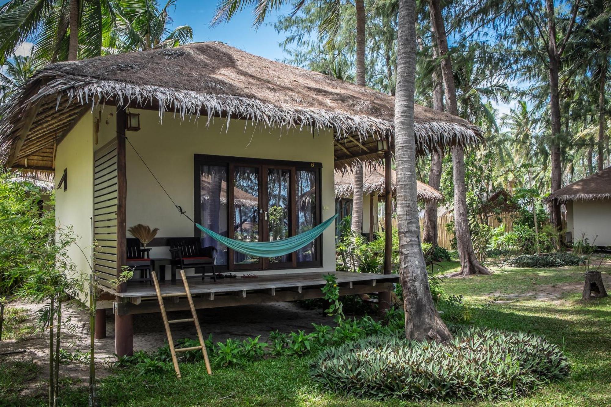 Baan Manali Resort Thong Sala Habitación foto